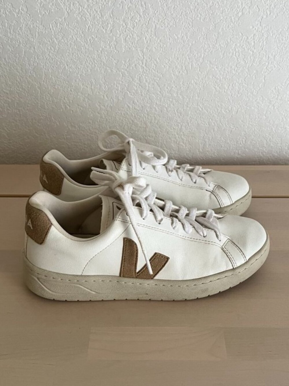 Veja T3 Leather Sneakers White with Tan Accent